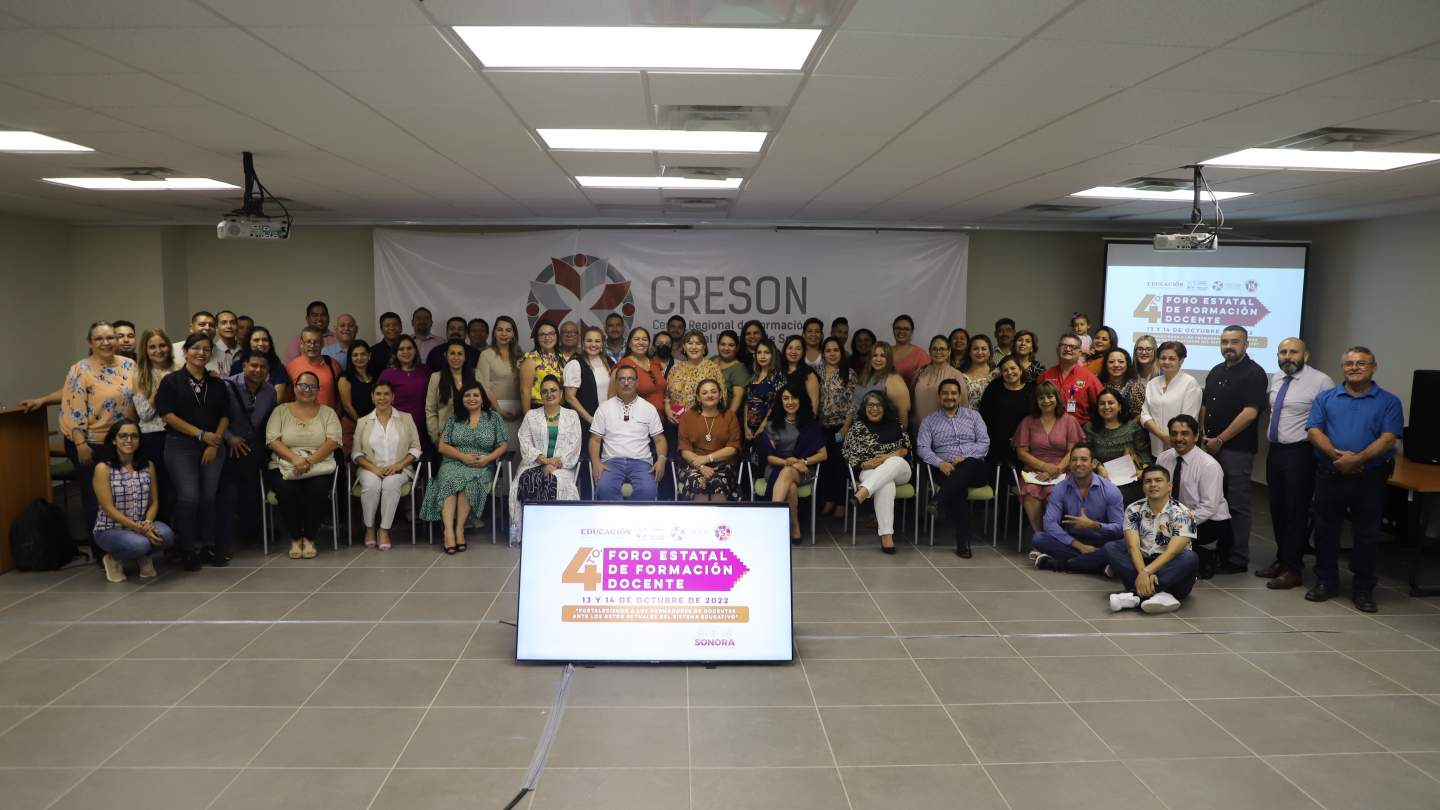 Creson fortalece la formación del profesorado con foro estatal para docentes y directivos